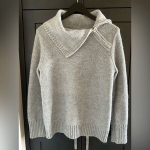 🩶💕 Banana Republic Light Gray Merino+Alpaca Wool Blend Zip Neck Sweater M EUC
